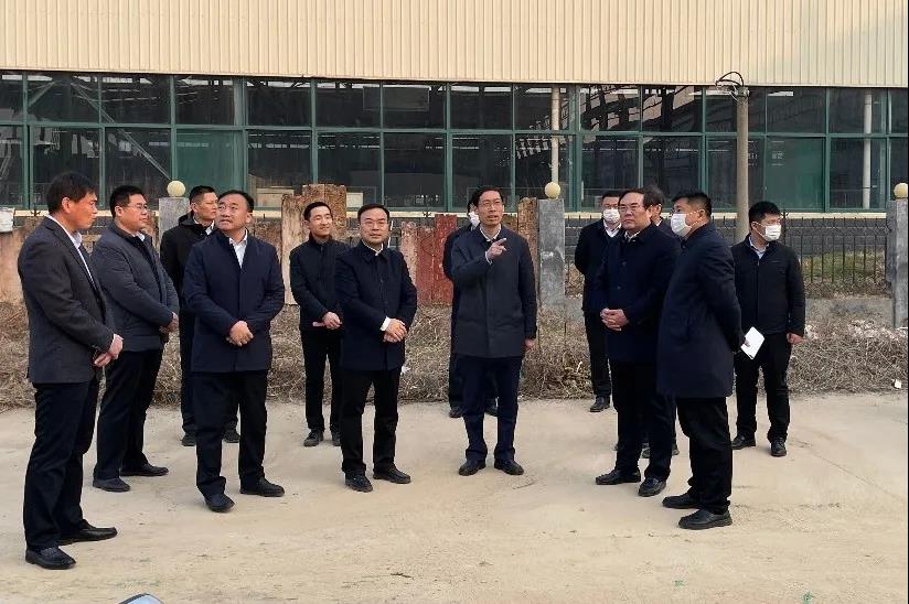 王營區(qū)長調(diào)研天意機械大宗固體廢物循環(huán)利用項目